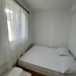 Apartment Vitomir Sibenik