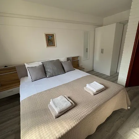 Apartment Vitomir Sibenik