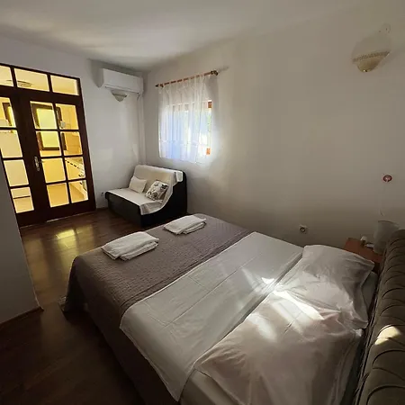 Vitomir Apartment Sibenik