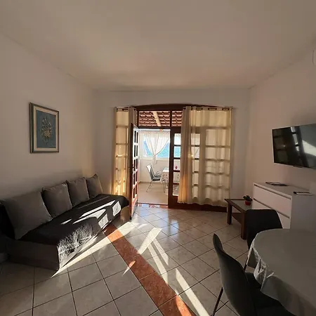 Apartment Vitomir